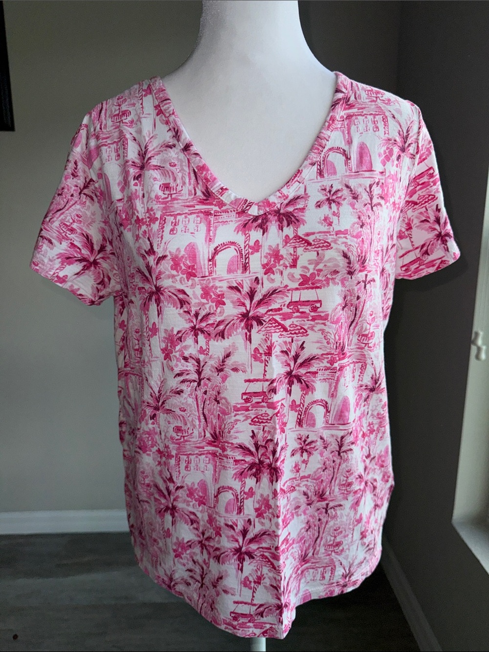 Stella Parker Collection short sleeve blouse